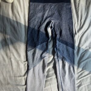 Aerie Navy and Gray Leggings